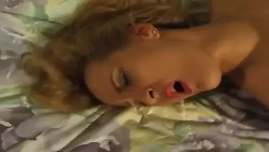 Milf lezbiyenler masaj ve fışkırtma