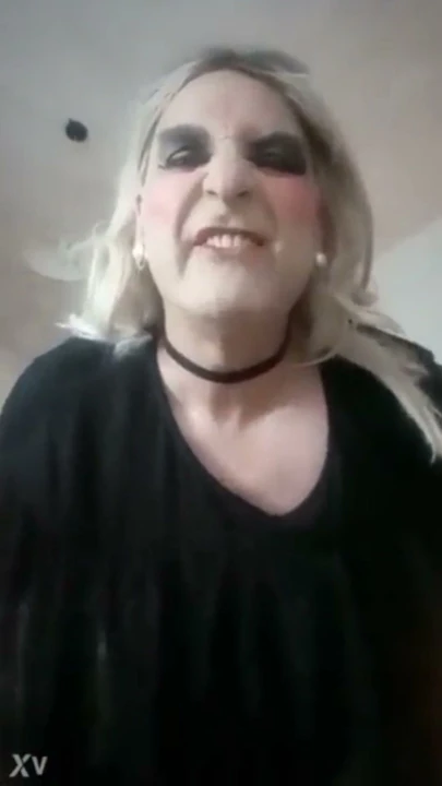 TRANS CİNSİYETLİ FAHİŞE