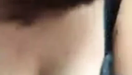 Asyalı kız arkadaş sikişiyor