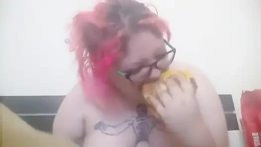 Feedee Challenge 100 Burgers Günü 1