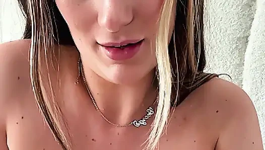 Slutty britisk stemor forfører deg ASMR JOI