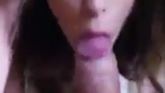 Joseline canavar yarak emiyor (felix j)