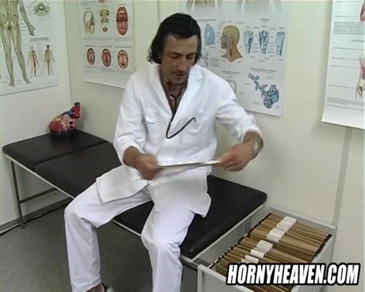 İlk kez jinekologda deneyimsiz 18 yaşındakiler