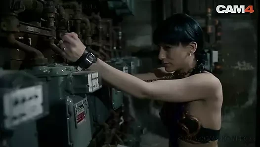 Prenses Leia köle kız bağlıyken makineyi sikiyor