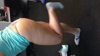 Bbw pawg italia 38g shakes ona büyük 44 inç göt ve dev memeler