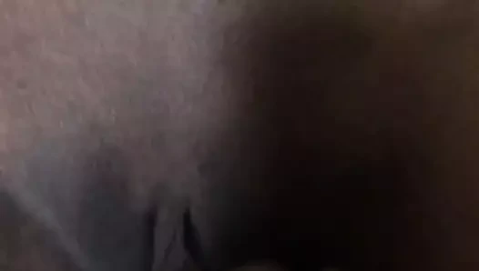 Sıcak karısı yüksek sesle inilti