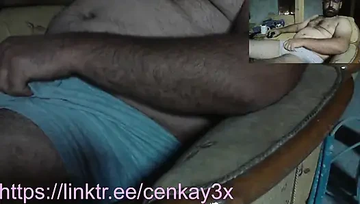 Erkeksi ayı baba canlı yayında harikaydı