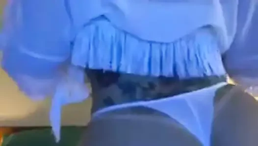 Genç sikiş göt amcık sallama