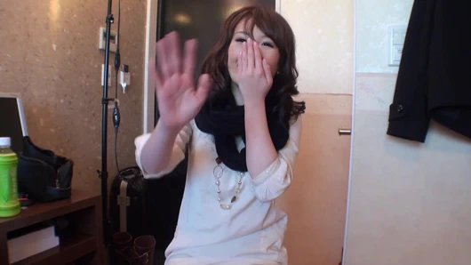 Geile Chinesin besorgt es Daddy mal so richtig