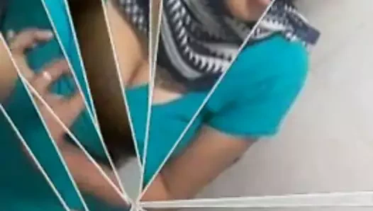 Hint ofis kız Mastürbasyon için patron