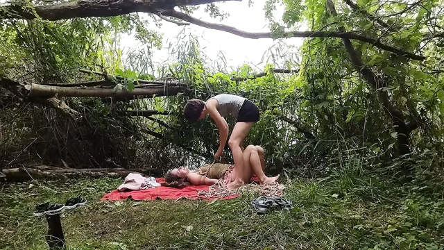 Forest Princess Meet Wankers