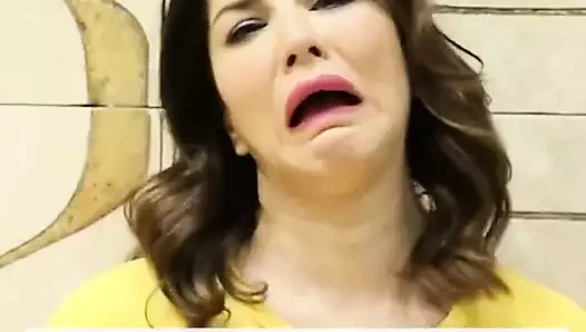 Sunny leone sıcak tepki videosu