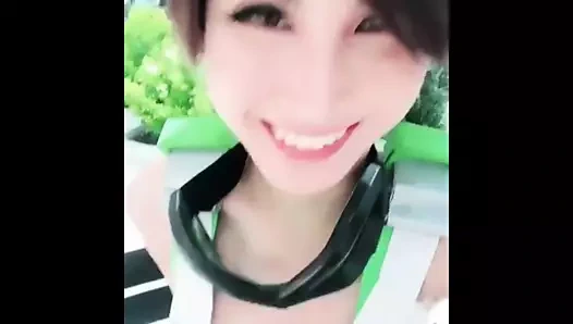 Sinastri cosplay sevimli izleyici yüz döngüsü