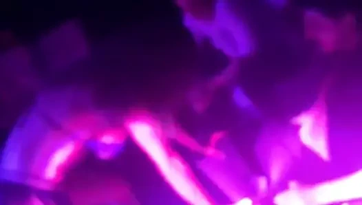 Büyük götlü Perulu Maribel Rabanal 02a