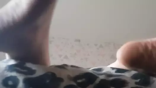 Kirli tabanlarımın altında