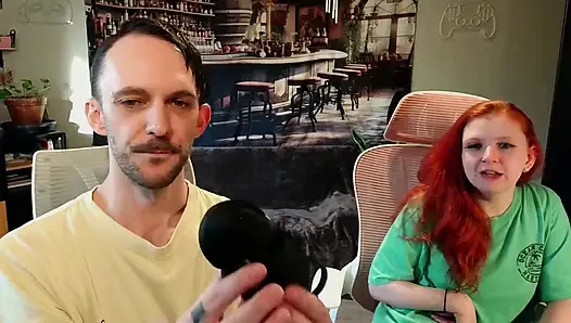 Gokipa vibratör ve salıncak glans eğitimi penis eğitmeni kutu açıyor