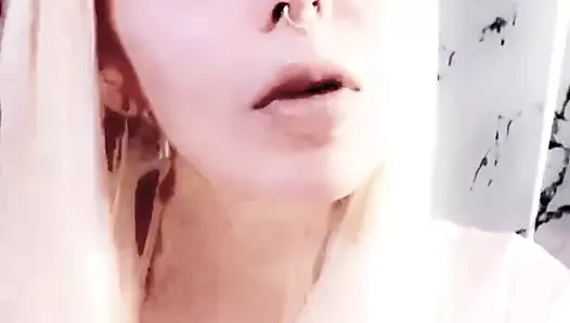Sürtük ev hanımın
