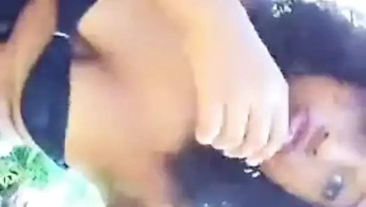 Selfie çeken seksi kızlar 63.mp4.mp4