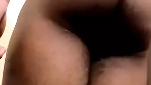 ırklararası eski ve genç oral seks ile siyah sporcu thug