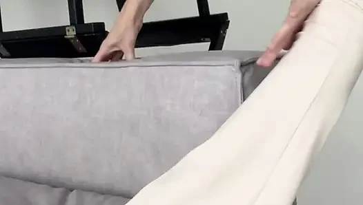 Bacaklarıma tap, köleler - tanrıçan