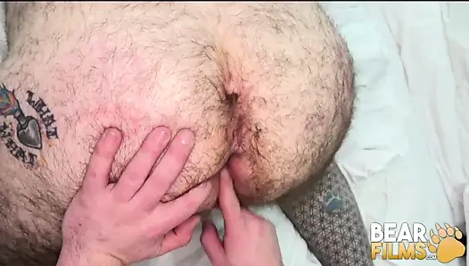 Bearfilms Mac Curtis ve Jay Behr vahşi korunmasız dölleme yapıyor