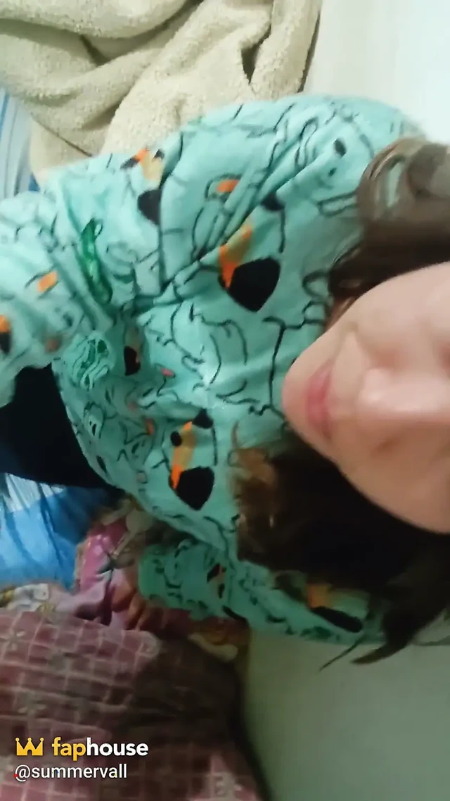 Sakinlenemedi, dinlenmesi için süt verdim.