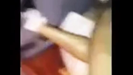 Ben oyuncaklar ve çift başlı yapay penis ile çıldırıyorum