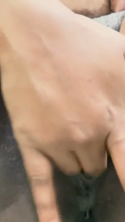 Sexy bhabhi,Sexy Indian girl pissing ,sexy bhabhi | Clip 1