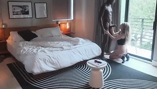 Oyun Randevusu Büyük Bir Dölleme Irklararası Sekse Dönüşüyor