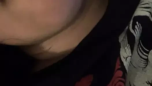 yataktan kalkmadan oynuyorum