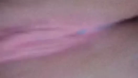 Büyük tekneli bir Meksikalının pembe vajinası