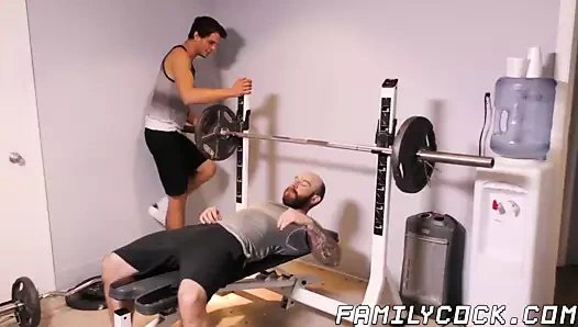 hunky üvey çekiç twinks sıkı göt sonra egzersiz