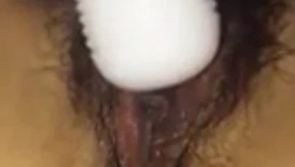 Oyuncakla oynarken ağır çekim