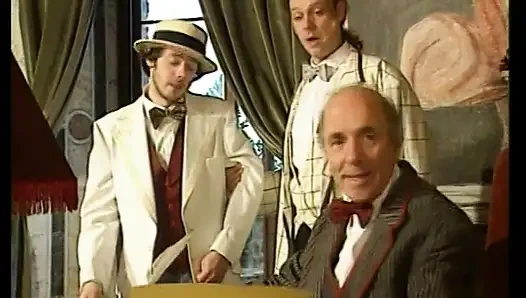 Министр и его советы развлекают завышенные цены на шерстяную ткань от Manufacure