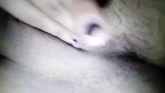 Se masturba mi novia y envia ella de 18 yo de