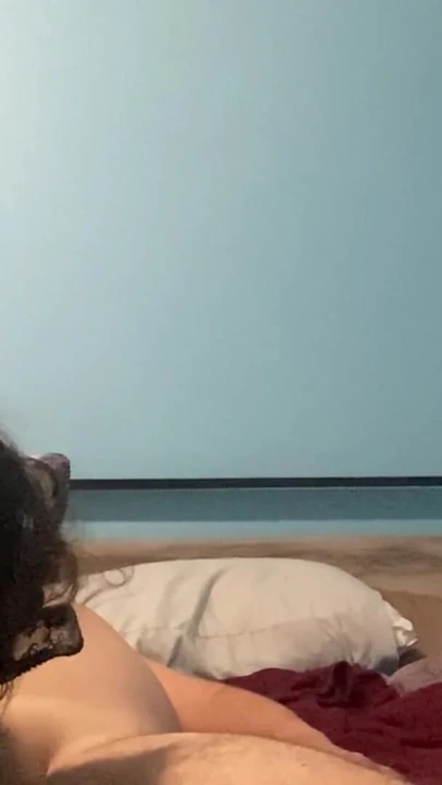 Kız arkadaşının amından kendi meni yiyor | Klip 2