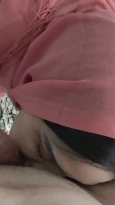 İranlı İranlı orta yaşlı seksi kadınla ateşli seks | Klip 1