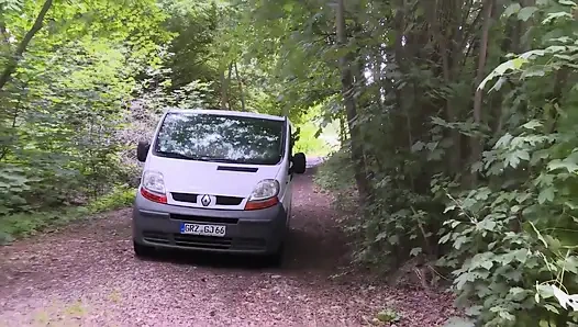 Deutsche Mädels Ofis Baştan Çıkarma Ve Vahşi Sakso