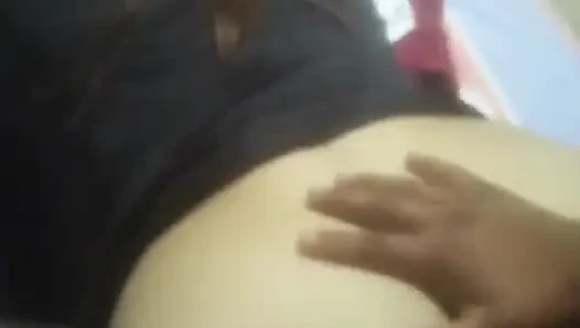 Papazın üvey kızıyla seks yaparken neredeyse kilisede zina yaparken yakalanıyordum