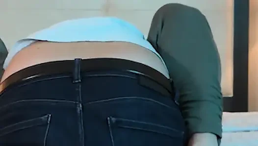 Süper seksi dövmeli genç güzeli sikiyor - derleme 13