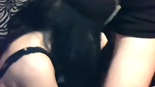 Beni sikmek istiyor!