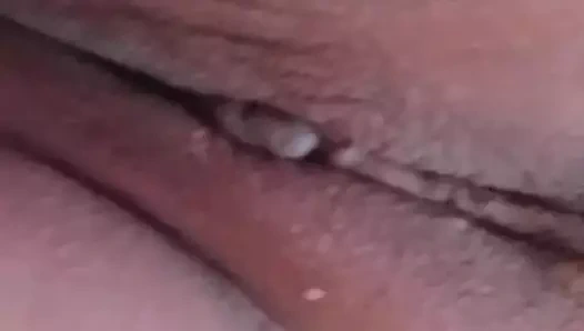 Hintli kızın meme uçları