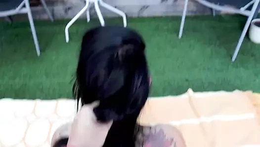 Ateşli Alman cilt 5'i sikiyor - bölüm 10