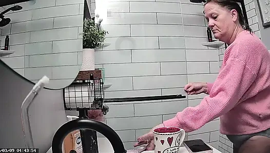 Mrs. Joanne Tanner a Real Public Schoolteacher Captured in the Shower 03-09-2026