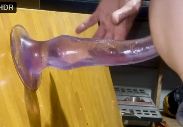 Götüme 24 inç dildo alıyorum