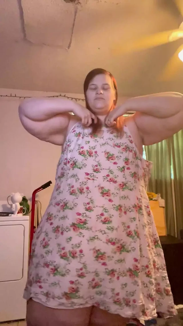 Стриптиз толстушки