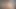 o bir yapay penis üzerinde derin boğaz olarak üstsüz solgun sürtük göğüslerine tükürmek losyonları