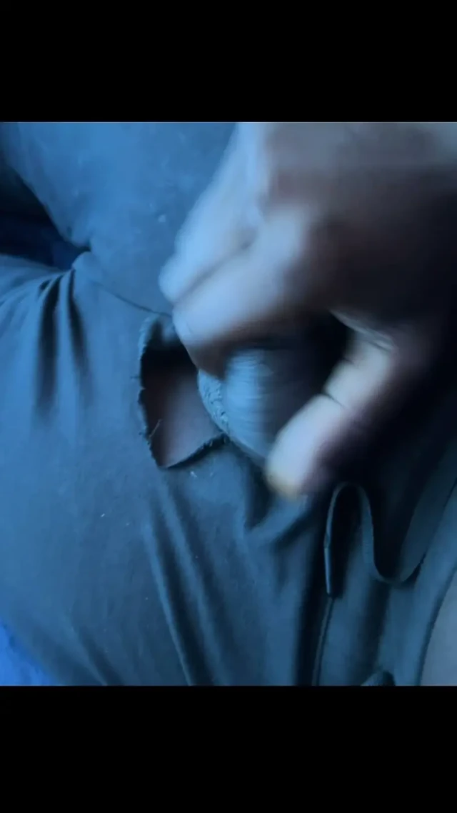 CUM STAINS, BBC JERKING, HANDJOB, GAY LIVE,