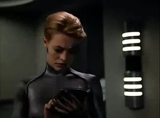 Star trek: voyager - dokuz kişiden yedisi seks denemek istiyor.