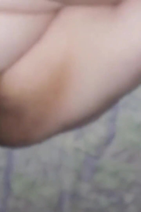 Büyük zenci yarağı 14 inçlik dildoyla amımı sikiyor ve fışkırtıyor